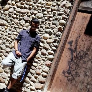 Meet your Posher, Aresh